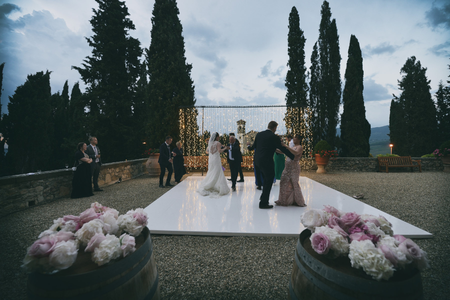 Fotografo di matrimonio, wedding photographer, Castello di Vicchiomaggio, Firenze, Florence, Tuscany, amazing location, stunning venue, luxury wedding, dance