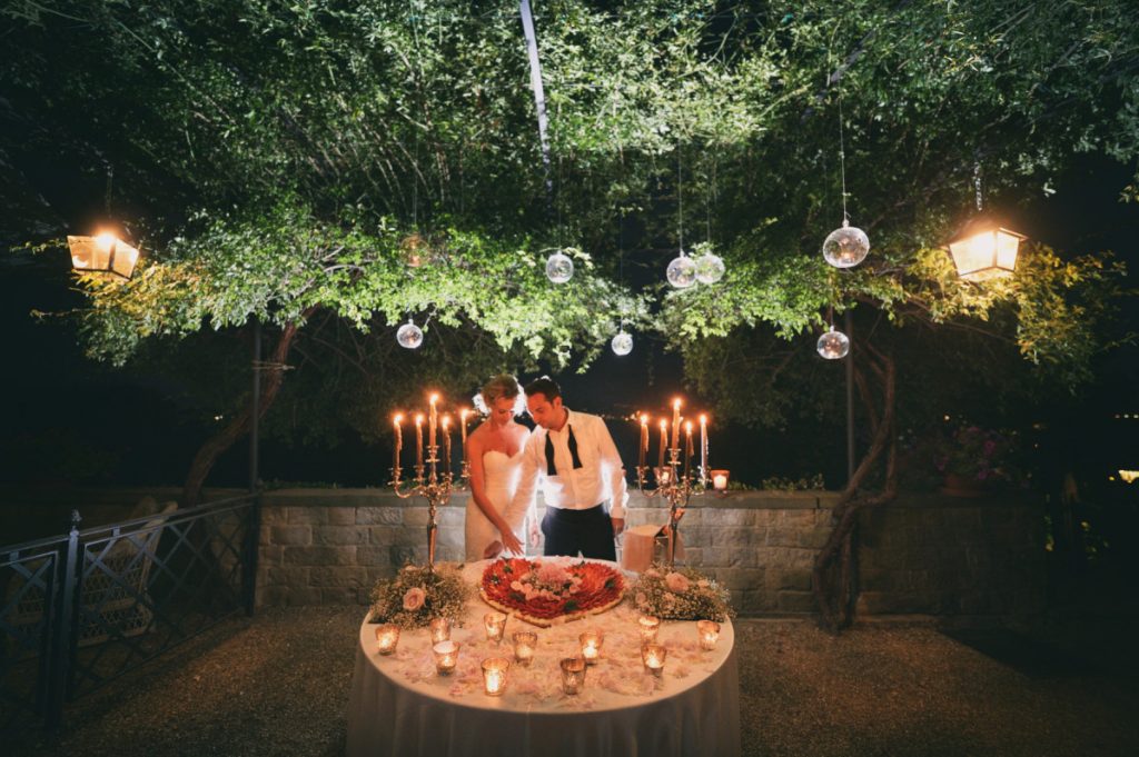 Matrimonio, Villa Le Fontanelle, Firenze, Fotografo, best wedding photographer, Florence, Tuscany, luxury, stunning, infrared, outdoor party, cake