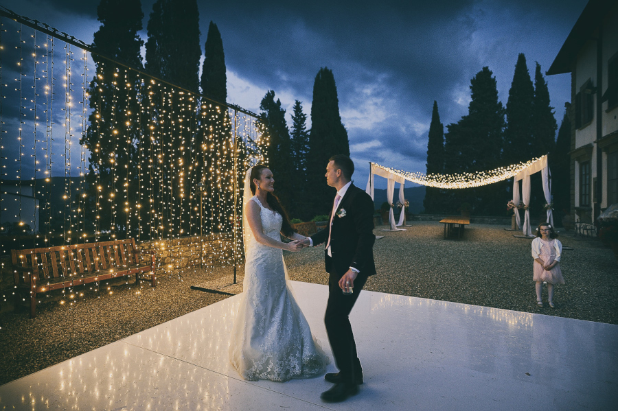 Fotografo di matrimonio, wedding photographer, Castello di Vicchiomaggio, Firenze, Florence, Tuscany, amazing location, stunning venue, luxury wedding, dance