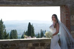 Vincigliata Castle, wedding, photographer, venue, Tuscany, photo, portrait, bride